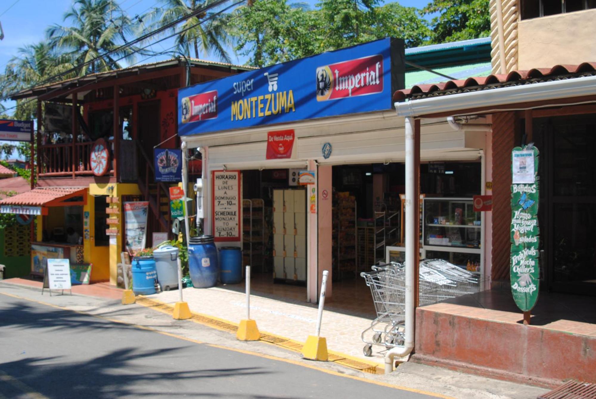 Hotel El Pargo Feliz Montezuma Exterior foto